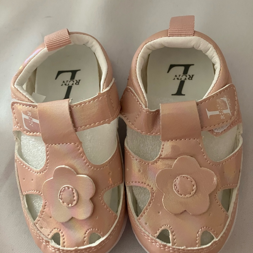 Kids Pink Flower Sandals - Picture 6 of 6